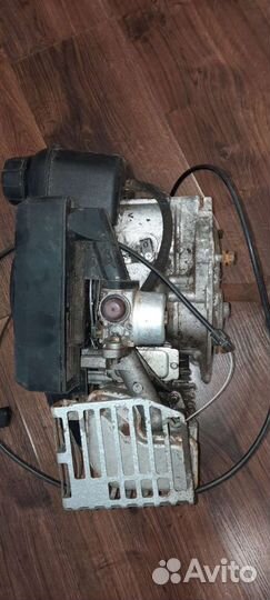 Бензиновый двигатель от газонокосилки Budget