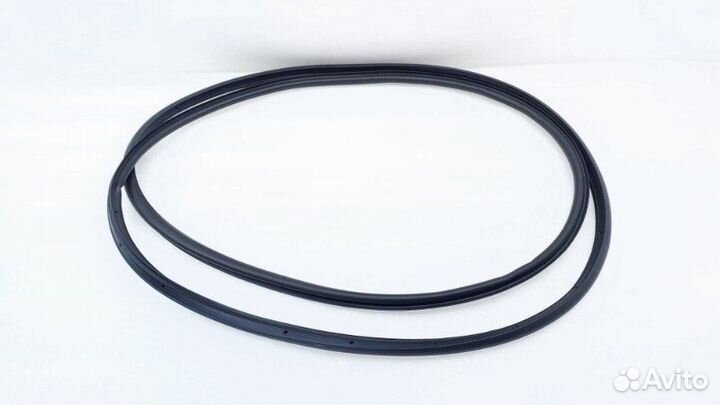 Б/У Уплотнитель двери Состояние отличное