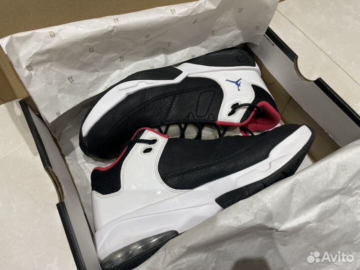 Кроссовки Jordan Max Aura 3