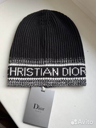 Шапка Christian Dior