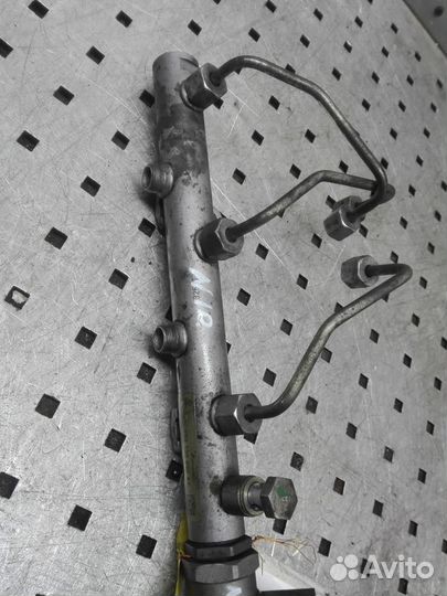 Рейка топливная (рампа) Audi A6/RS6/S6