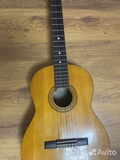 Гитара yamaha c40