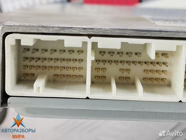 Блок управления двигателем Lexus RX 2 2005