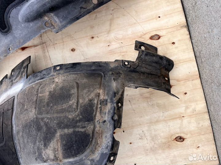 Подкрылок передний левый BMW X5 F15 2015 7290853