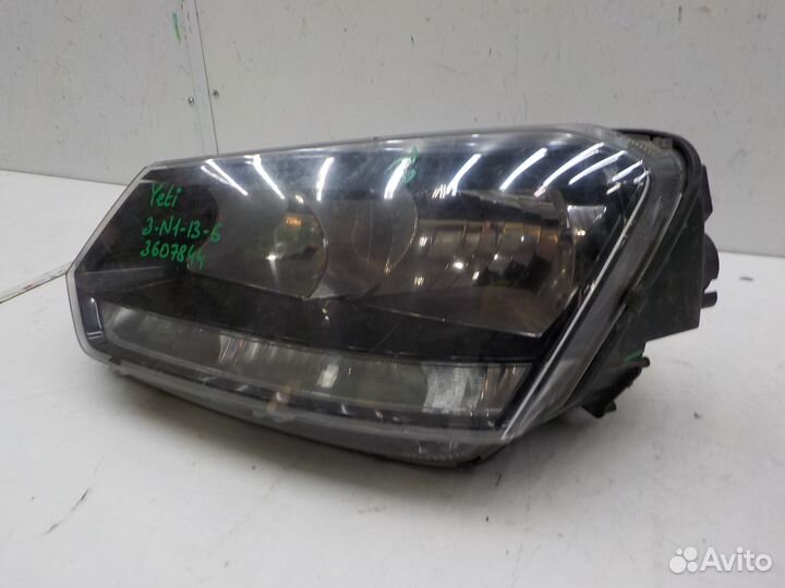 Фара левая Skoda Yeti 2013