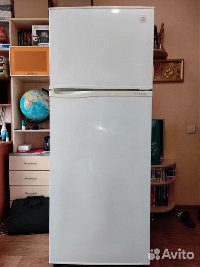 Холодильник Daewoo FR-3801 бу