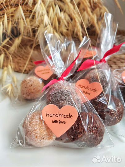 Подарочки/комплименты Скраб-конфеты для тела