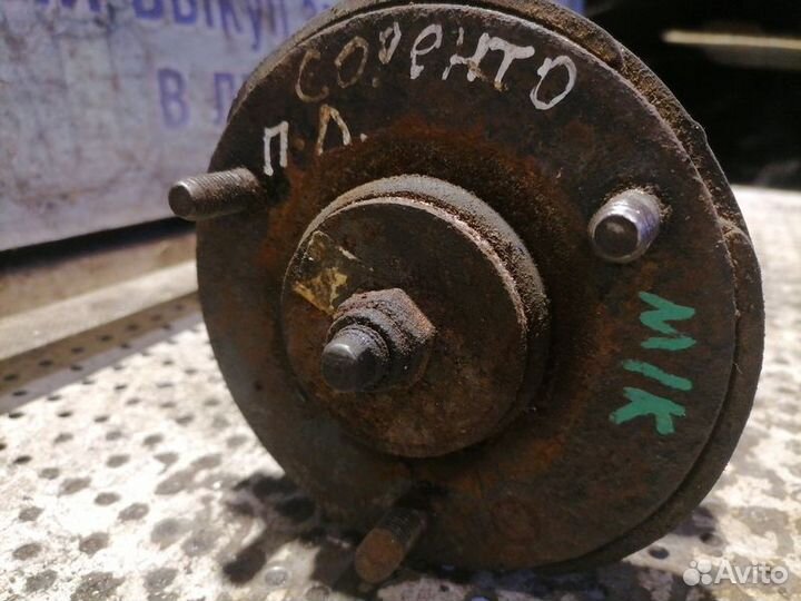 Стойка амортизатора переднего левого Kia Sorento