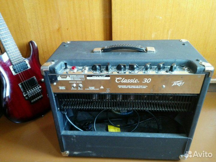 Гитарный ламповый комбоусилитель Peavey Classic 30