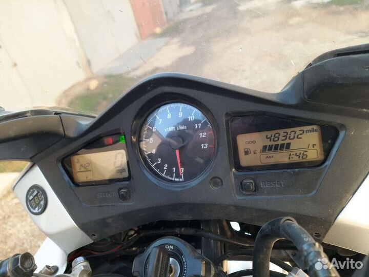 Honda VFR 800 (ABS) Vtec