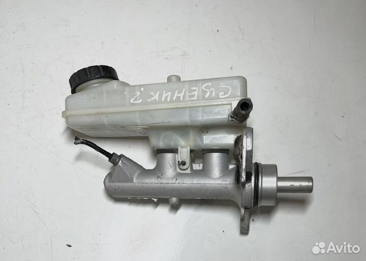 Главный тормозной цилиндр Renault Scenic 2 1.6