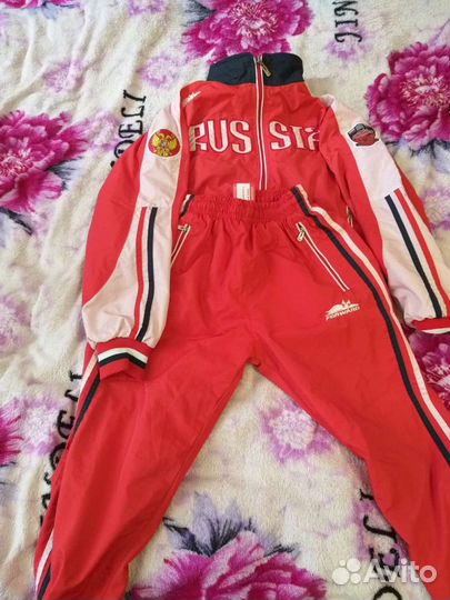 Спортивный костюм
