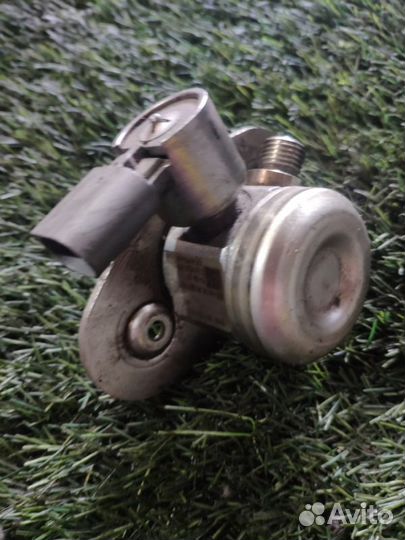 Топливный насос высокого давления Bmw M5 F10 S63