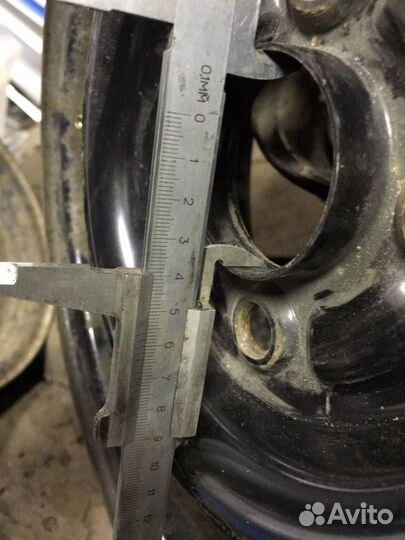 R13 Accelera Accelera 175/70, PCD 4x100 DIA 56