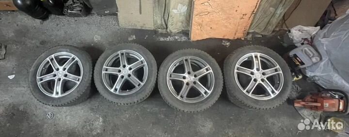 Продам литые диски R16