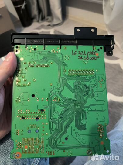 Майн плата тв LG 32LY310C (32LB350*)