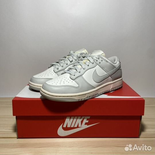 Nike Dunk Low W Light Bone (6W US - 36.5 EUR)