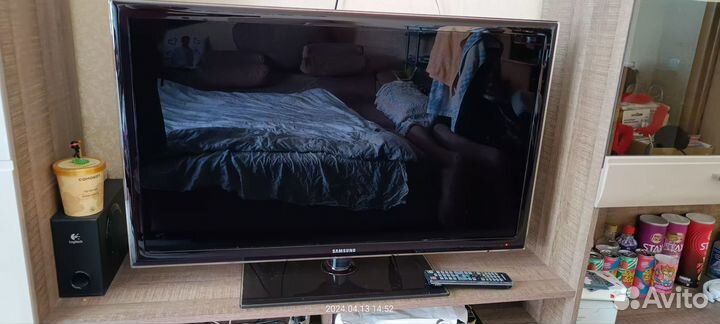 Телевизор samsung SMART tv 40
