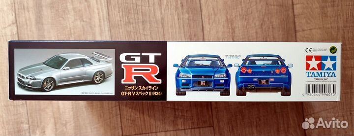 Nissan Skyline GT-R34 V Spec II (1/24 Tamiya)