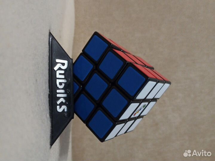 Кубик рубика 3х3 от rubiks