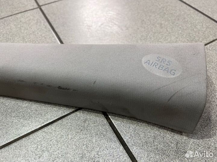 Обшивка стойки кузова передняя правая Toyota Camry