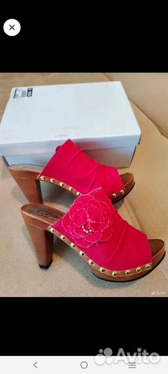 Обувь женская 39 размер