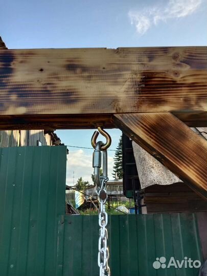 Садовые качели из дерева