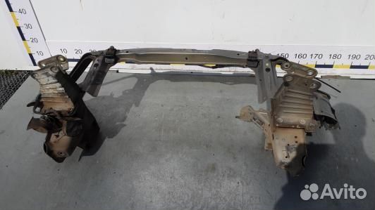 Передняя панель крепления облицовки (телевизор) op