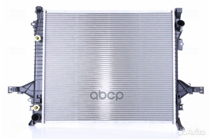 Радиатор охлаждения двигателя 65613A Nissens