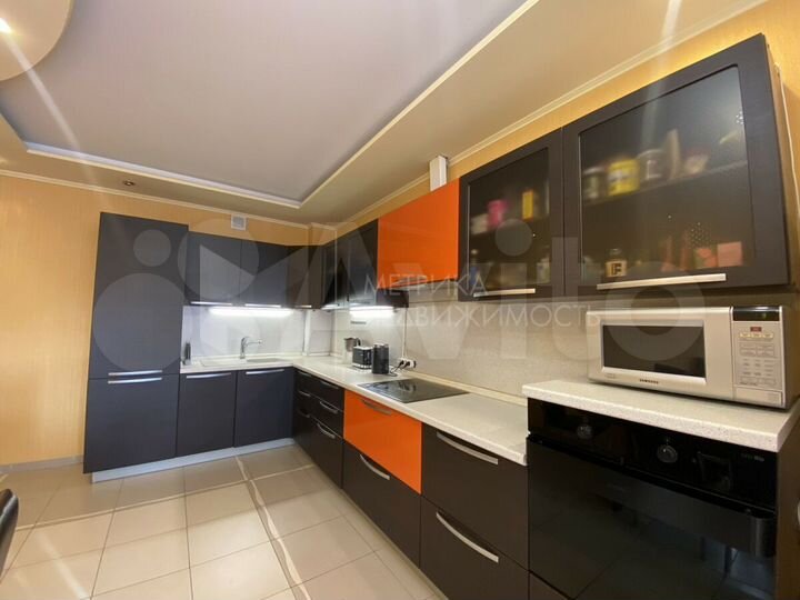 3-к. квартира, 109 м², 7/9 эт.