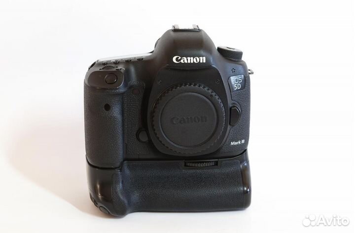Батарейный блок Meike для Canon EOS 5D Mark III