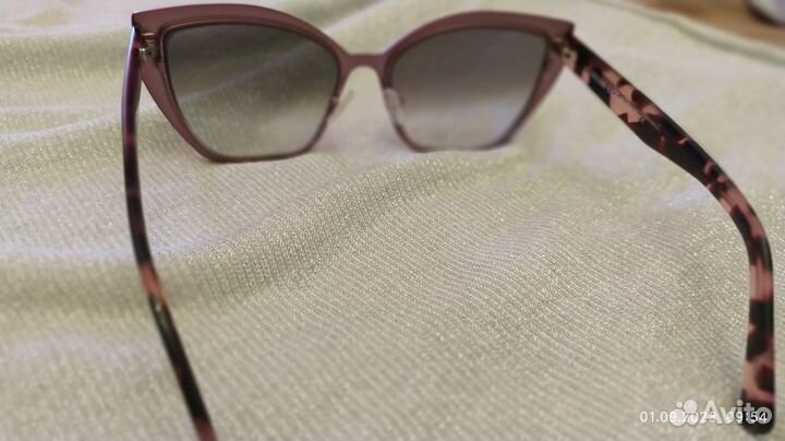 Стильные очки с диоптриями Moschino