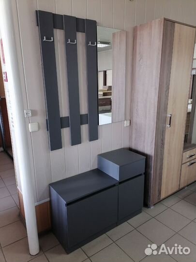 Прихожая новая 