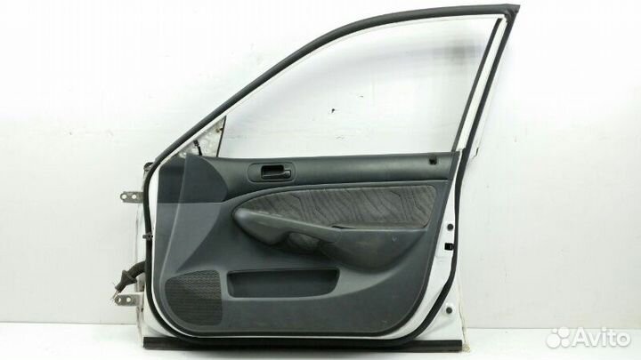 Дверь передняя правая Honda Civic ES1 2003