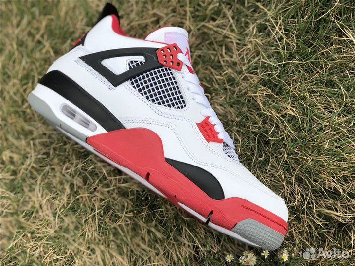 Кроссовки Nike Air Jordan 4 Fire Red