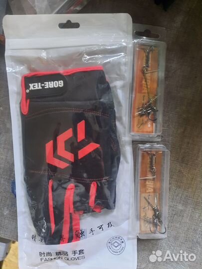 Перчатки +2 стингера для рыбалки