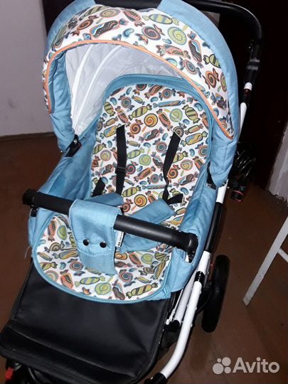 Прогулочная коляска Adamex Neonex с паспортом