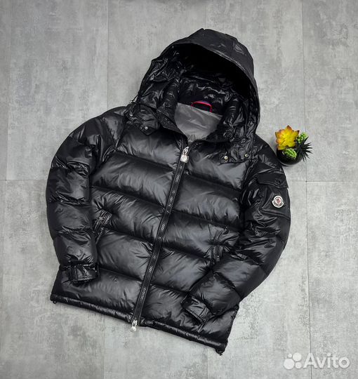 Пуховик Moncler