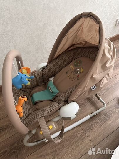 Шезлонг для новорожденных babyton beige