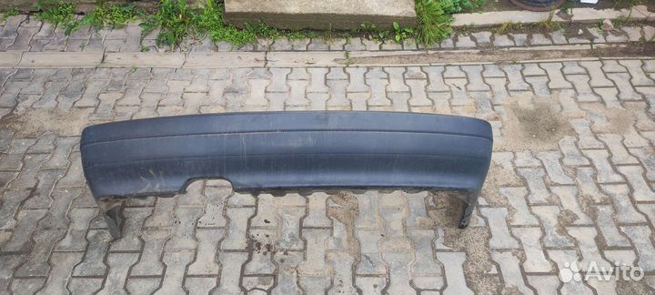 Оригинальный задний бампер Ауди 80 Б3