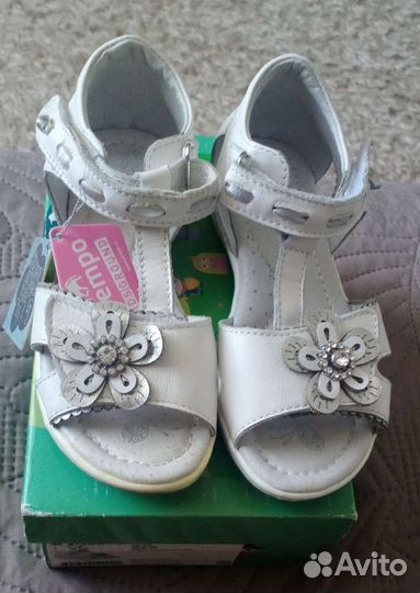 Босоножки для девочки