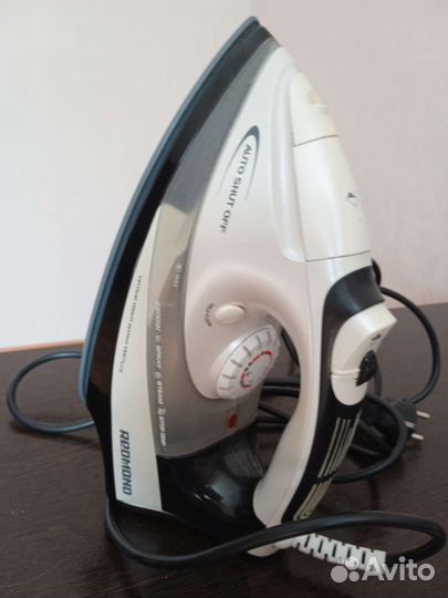 Утюг redmond-б/у, утюг bork- новый