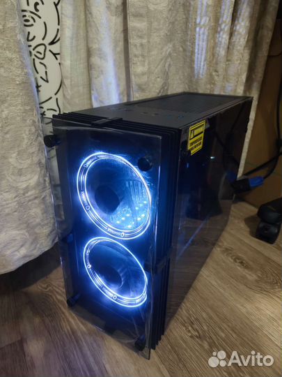 Игровой компактный mini-itx пк