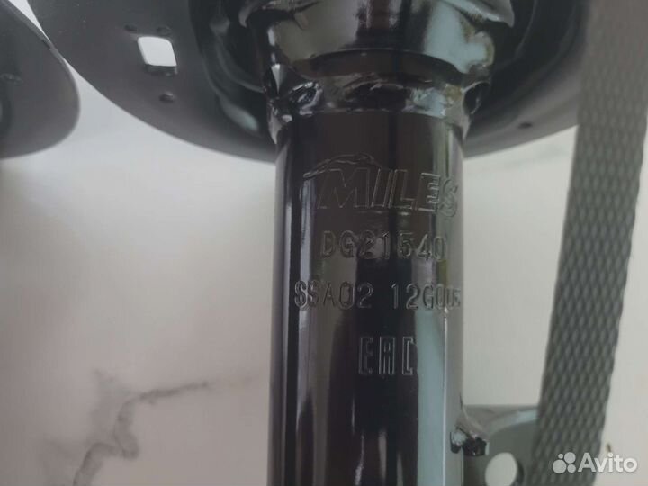 Стойки передние