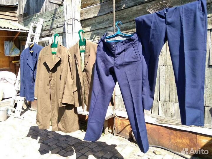 Форменная одежда.Китель, брюки,плащ пальто