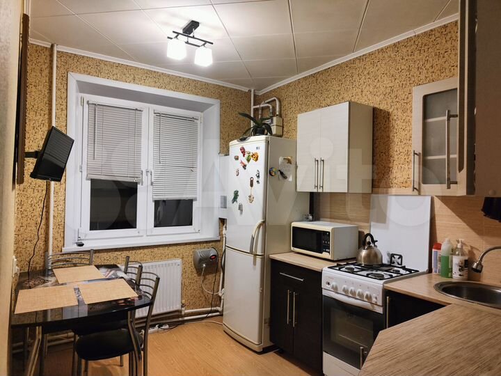 1-к. квартира, 35 м², 4/5 эт.