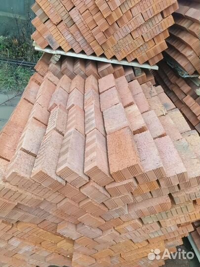 Кирпич красный полнотелый