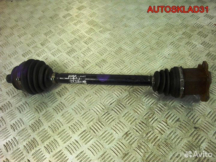 Полуось передняя левая Audi A6 C6 4F0407271J