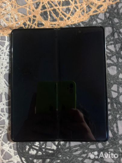 Samsung galaxy Z fold 4 256gb