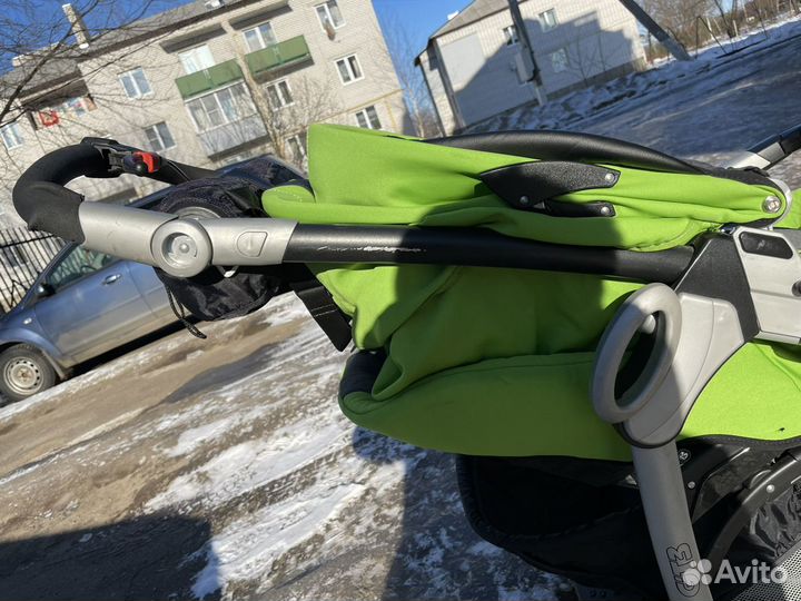 Продам коляску 2 в 1